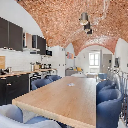 Apartment Superbe Au Coeur Du Vieux ! *