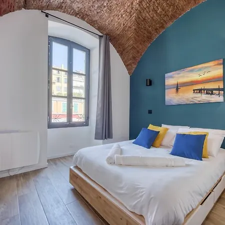 Superbe Au Coeur Du Vieux ! Nice